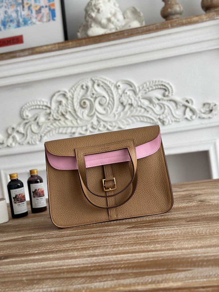 Halzan — 25 cm — Mallow Purple — Togo leather — Gold-tone hardware