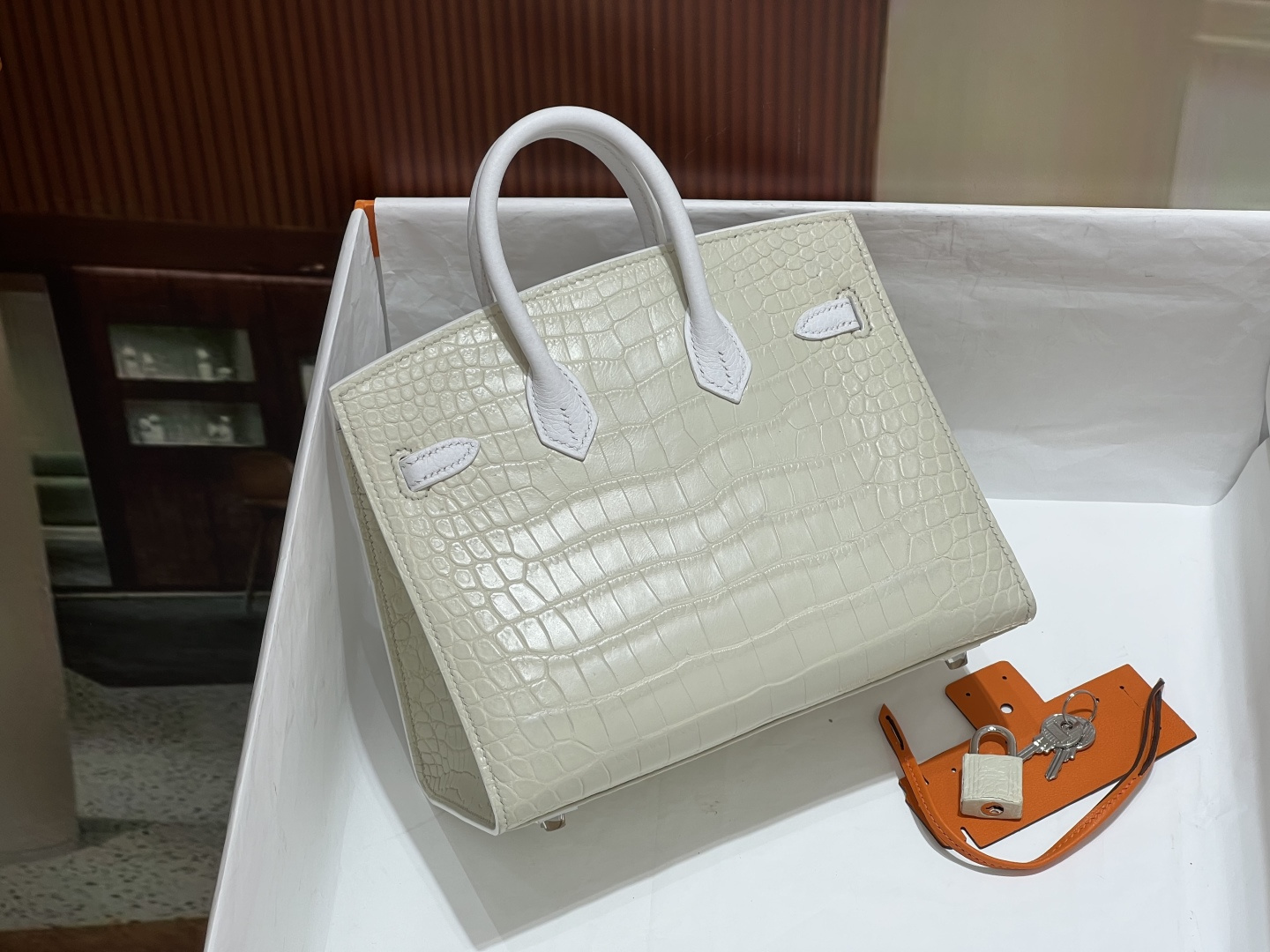 Birkin 20 cm House Bag – “First Snow” / Silver-Tone Hardware - 图片 4