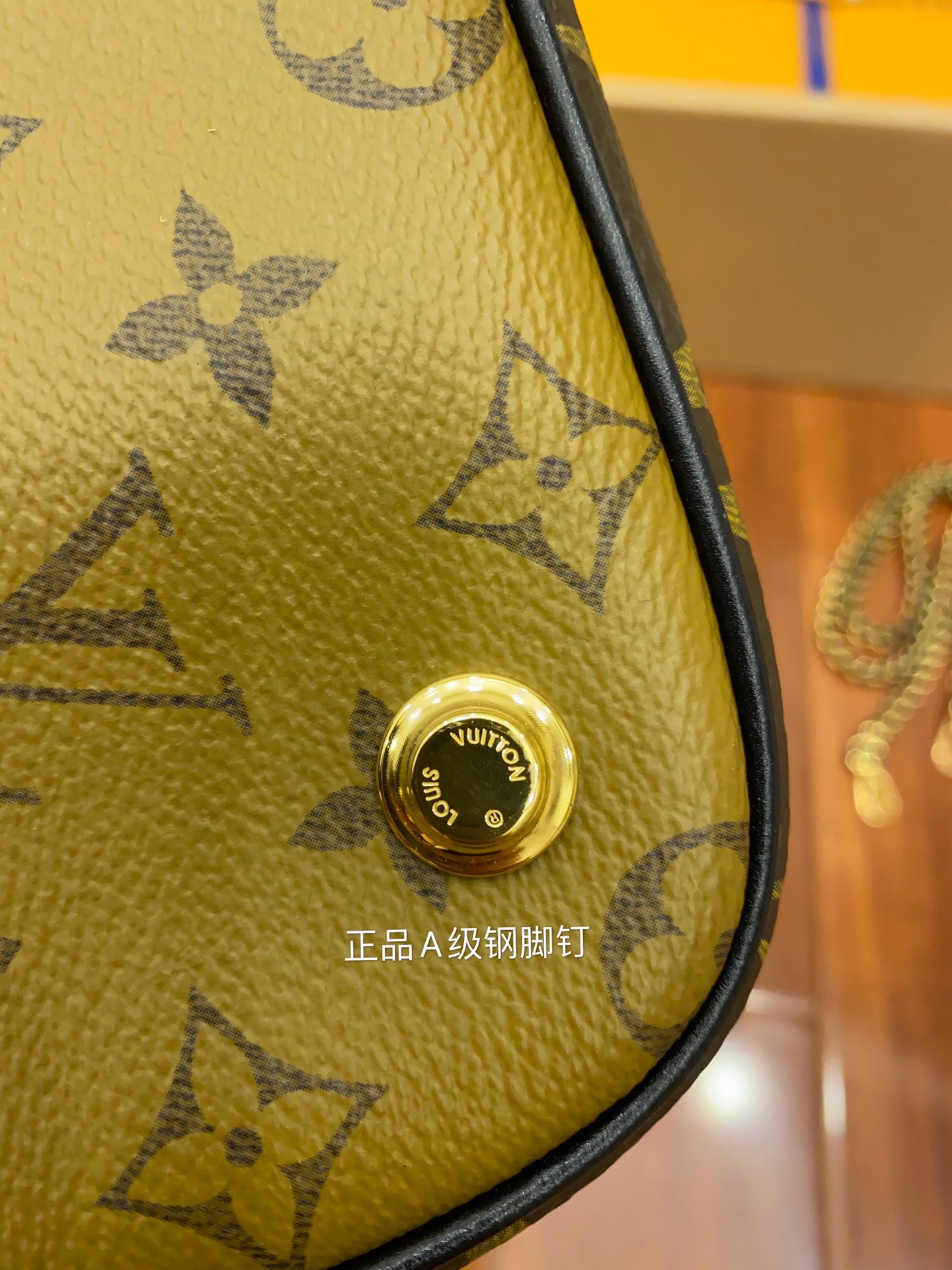 LV M45165 Women's Cosmetic Bag - 图片 5