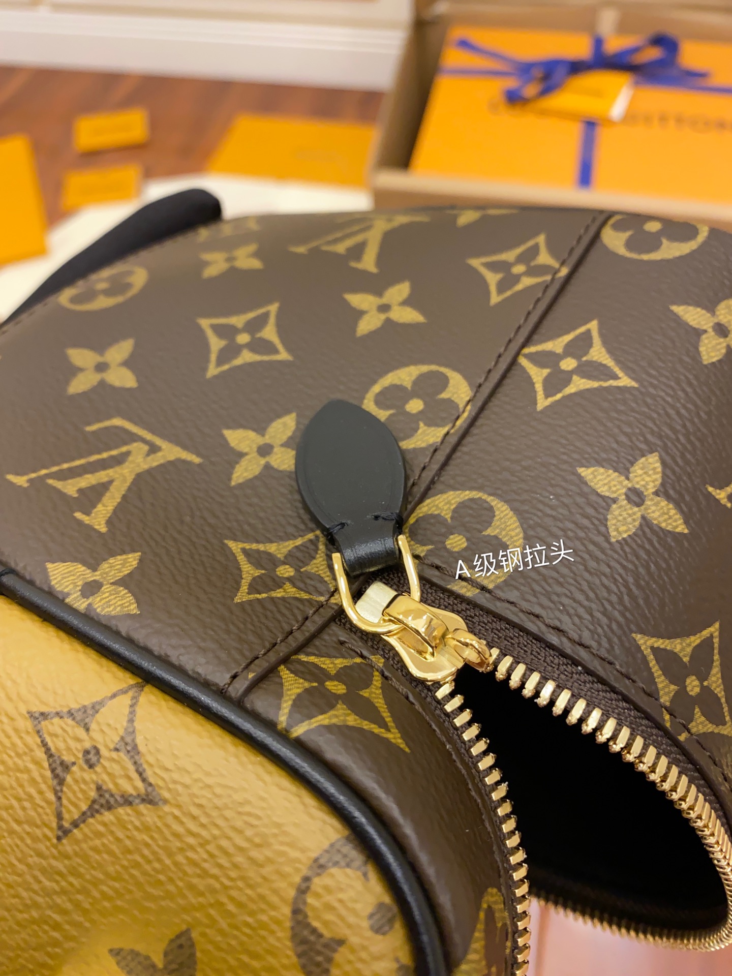 LV M45165 Women's Cosmetic Bag - 图片 7