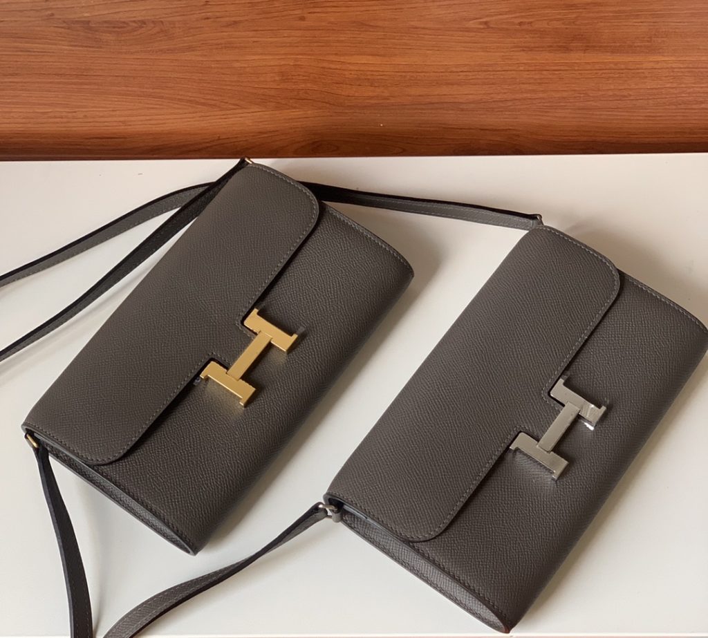Constance To Go — Tin Gray — Gold-tone or silver-tone hardware