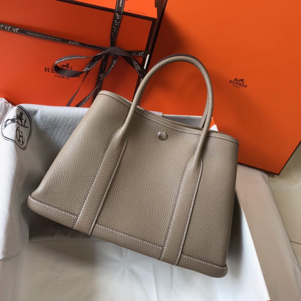 Garden Party – Dove Grey / Togo Leather and Canvas