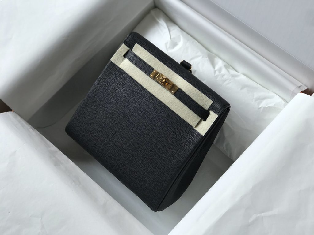 Kelly Ado 22 cm – Togo Leather
