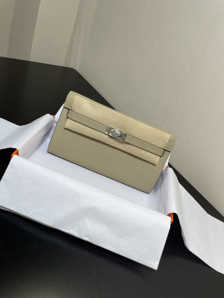 Kelly WOC — 20.5 × 11 × 2 cm — Haze Gray — Epsom leather