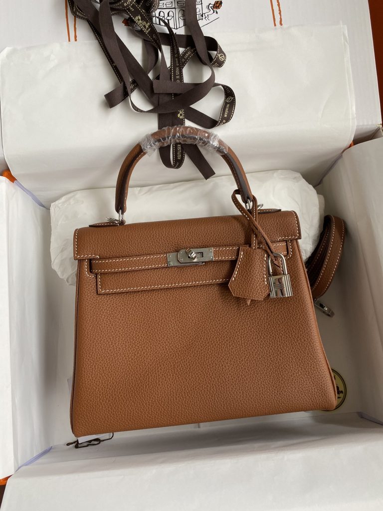 Kelly — 25/28 cm — Golden Brown — Togo leather — Silver-tone hardware