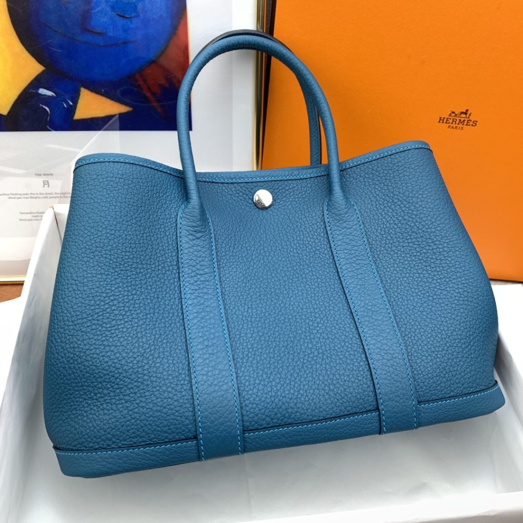 Garden Party 30/36 – 7C Coral Blue