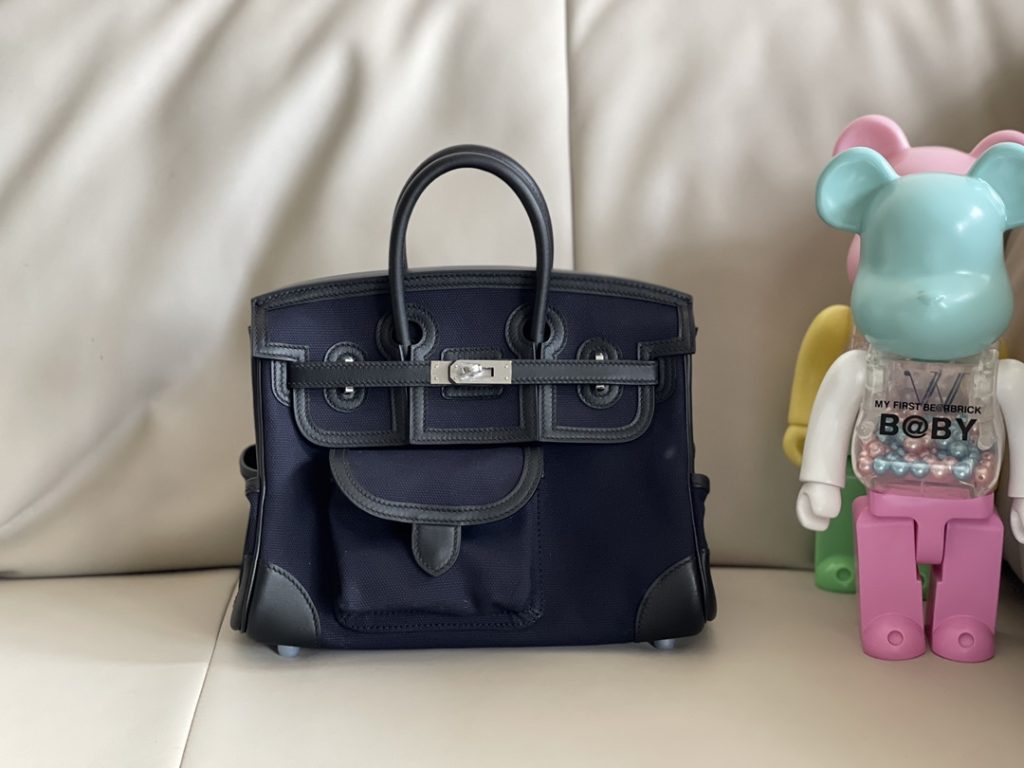 Birkin Cargo 25 cm – Sapphire Blue / silver-tone hardware