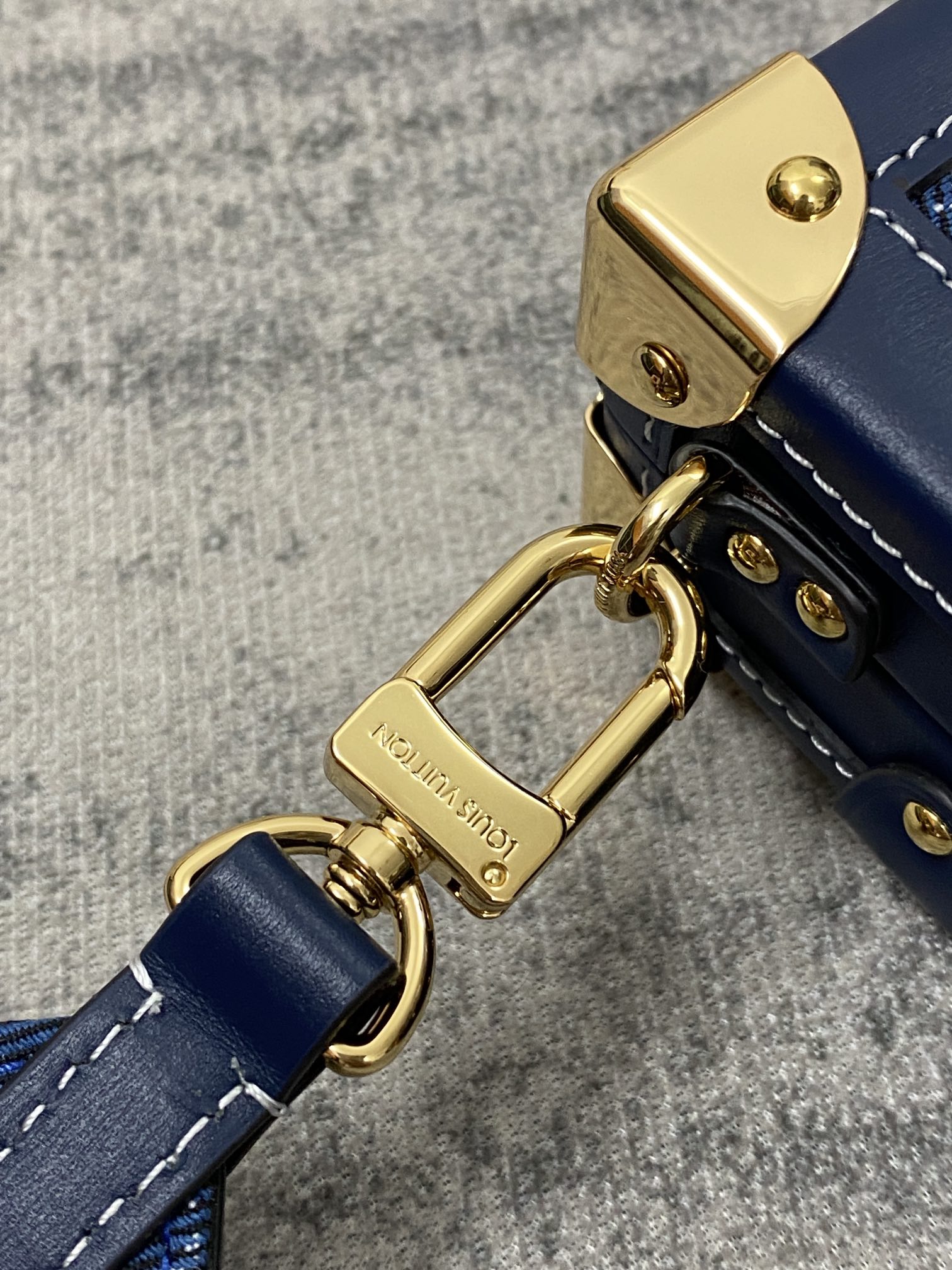 LV M59717 Petite Malle | Blue Denim - 图片 7
