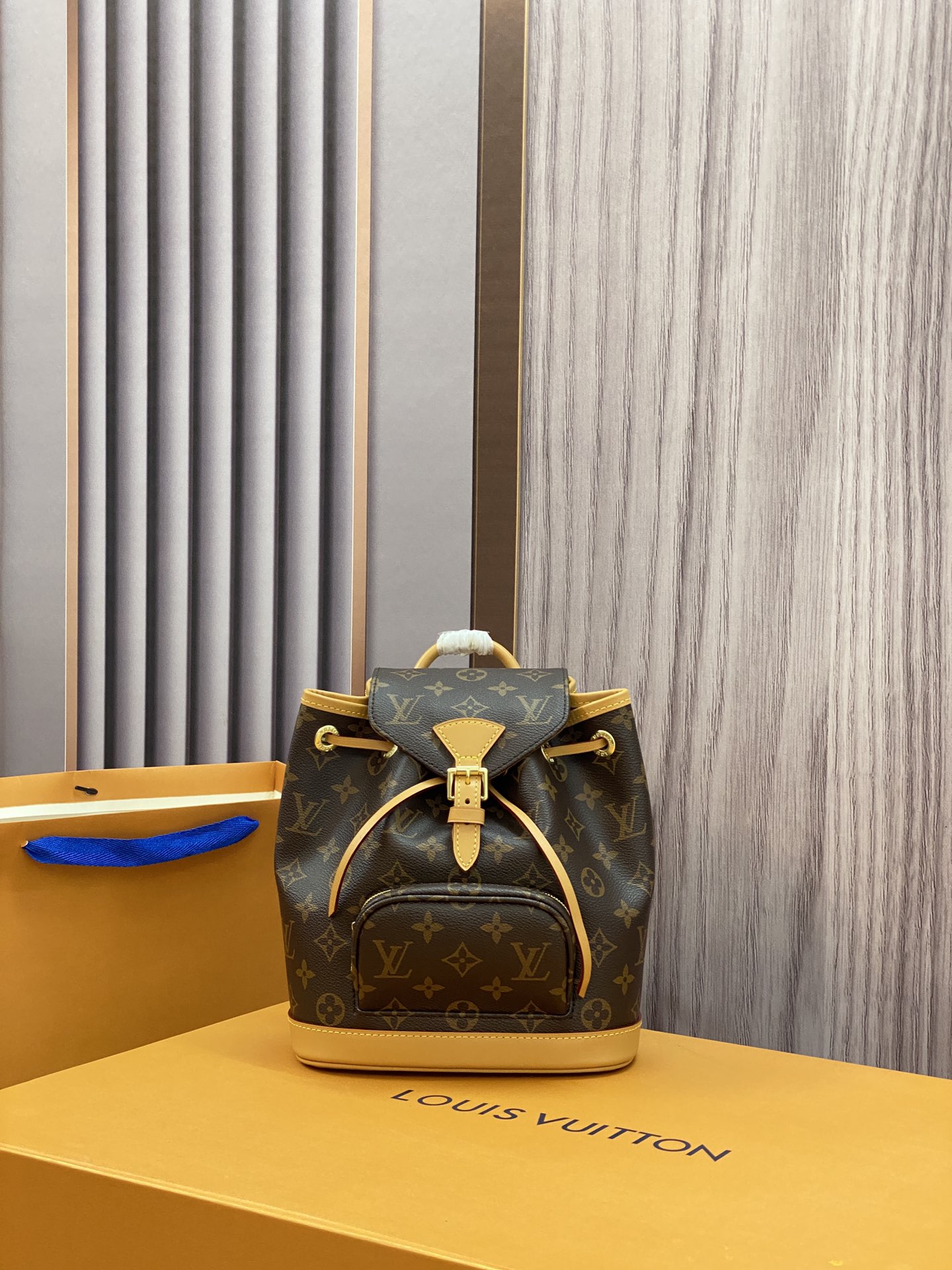 Vintage Montsouris Backpack (M51137)