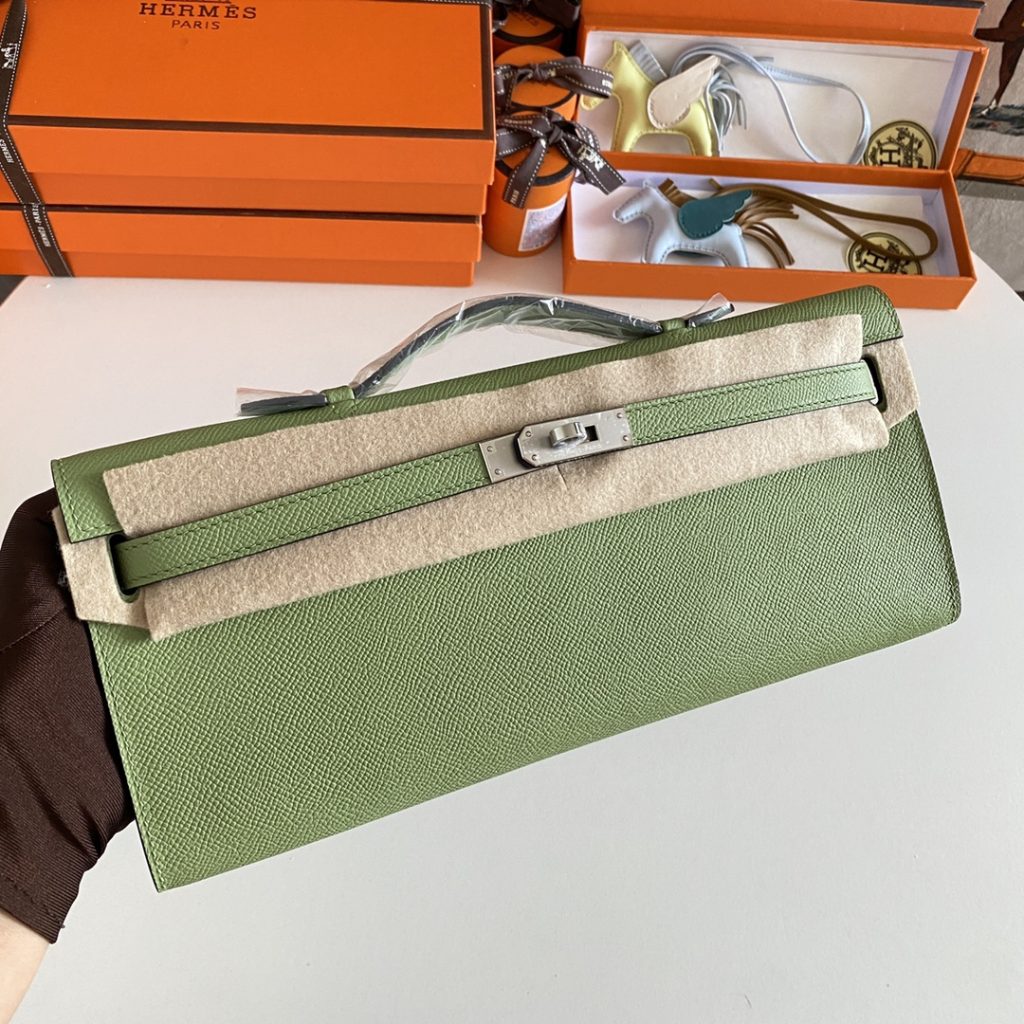 New arrival! Kelly Cut 31cm Epsom 3i Avocado Green Silver Buckle