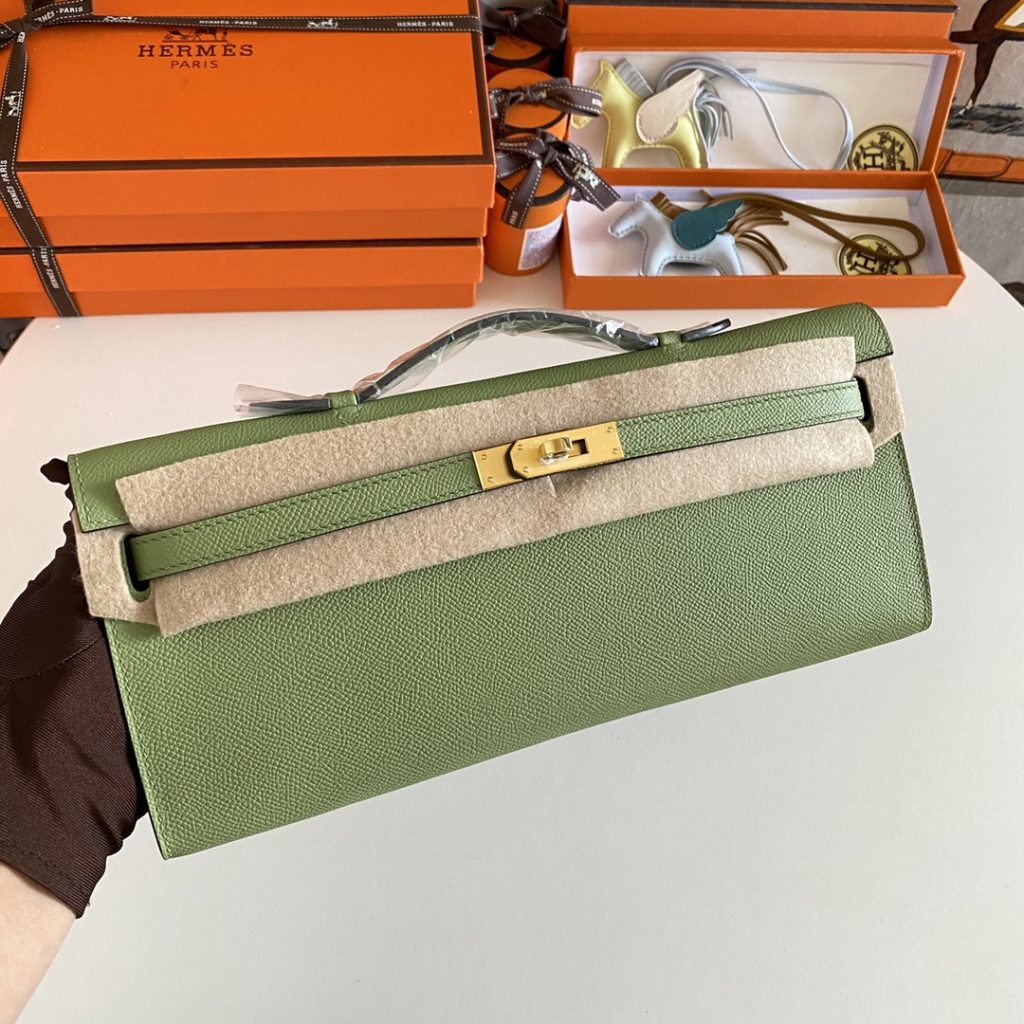 New arrival! Kelly Cut 31cm Epsom 3i Avocado Green Gold Buckle