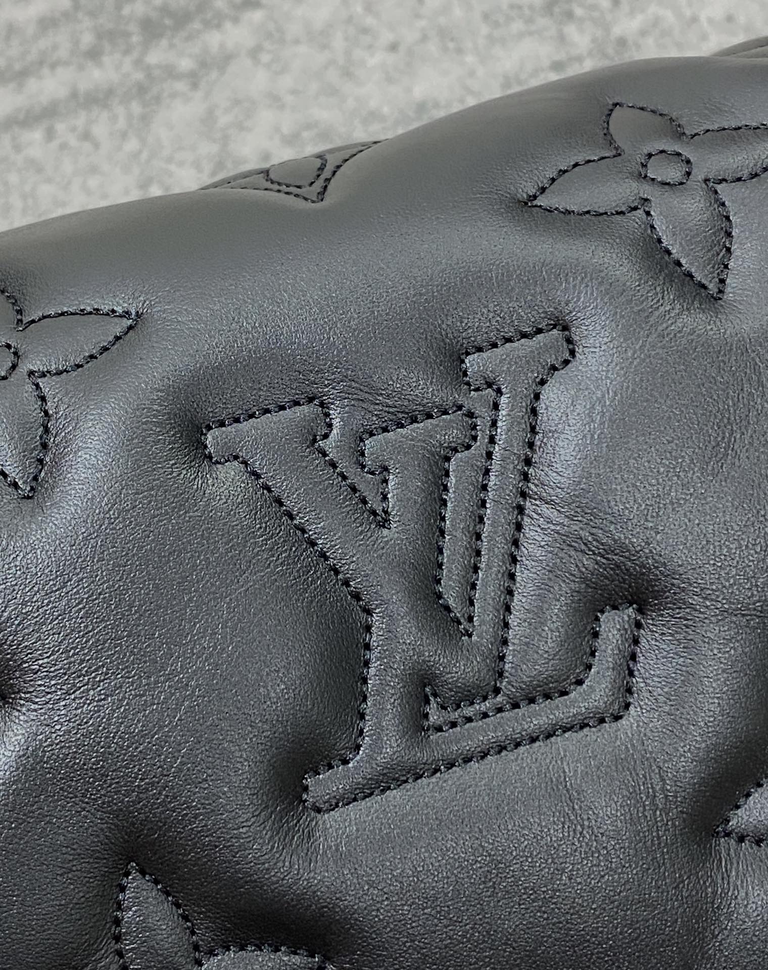 LV M81398 Wallet on Strap | Bubblegram Green - 图片 5