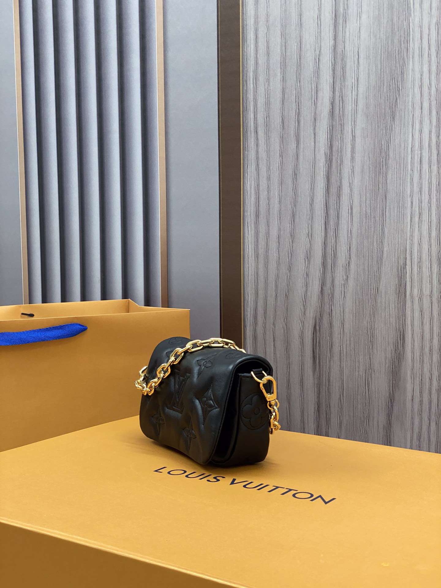 LV M81398 Wallet on Strap | Bubblegram Green - 图片 2
