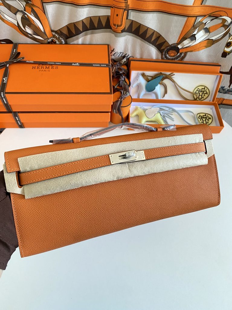 New to stock! Kelly Cut31cm Epsom Leather Orange Silver Buckle