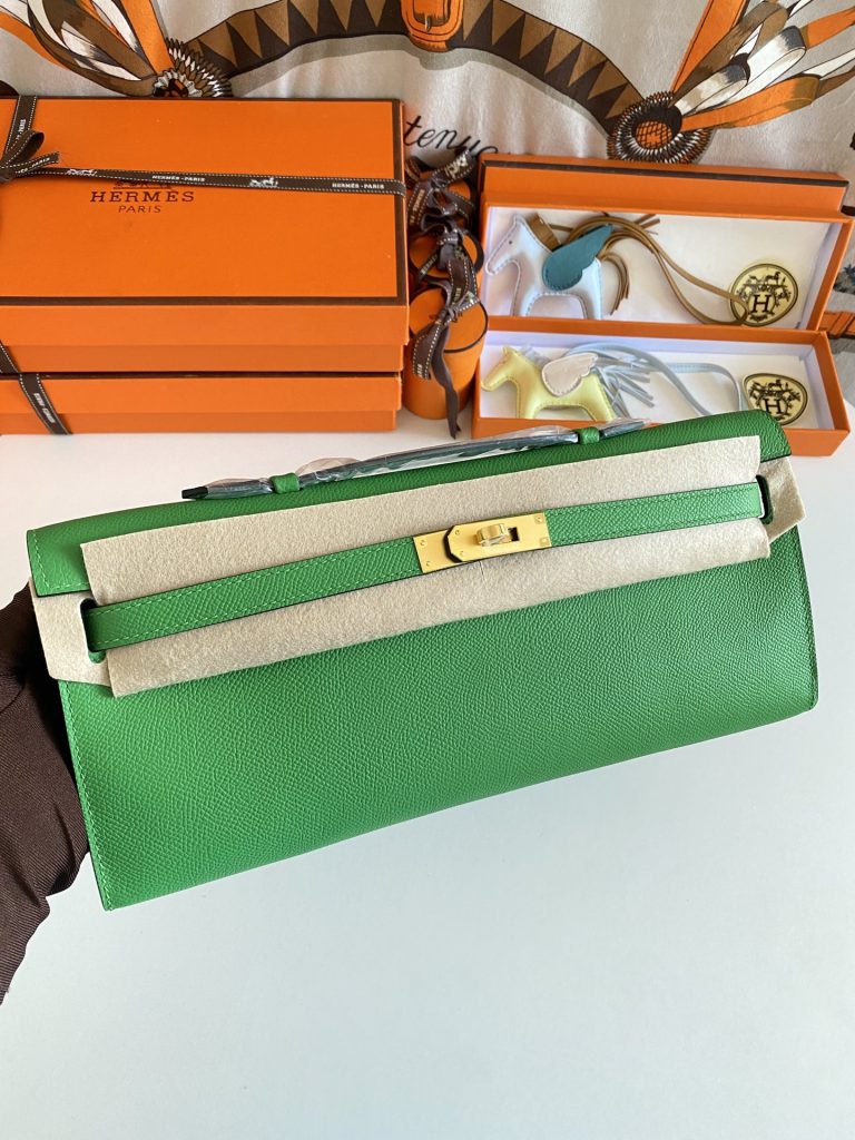 New to stock! Kelly Cut31cm Epsom Leather Bamboo Green Gold Buckle