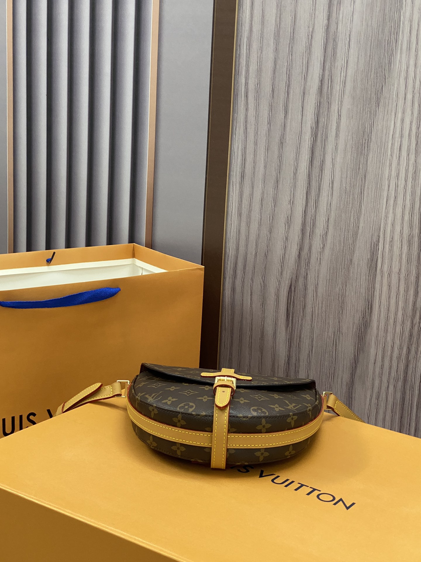 LV M51233 Vintage Monogram Saddle Bag - 图片 4