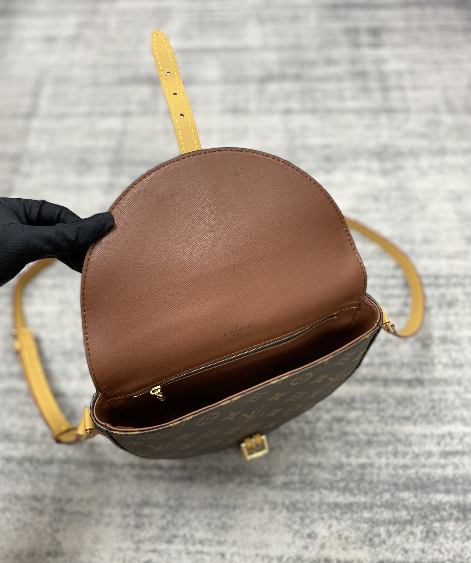 LV M51233 Vintage Monogram Saddle Bag - 图片 8