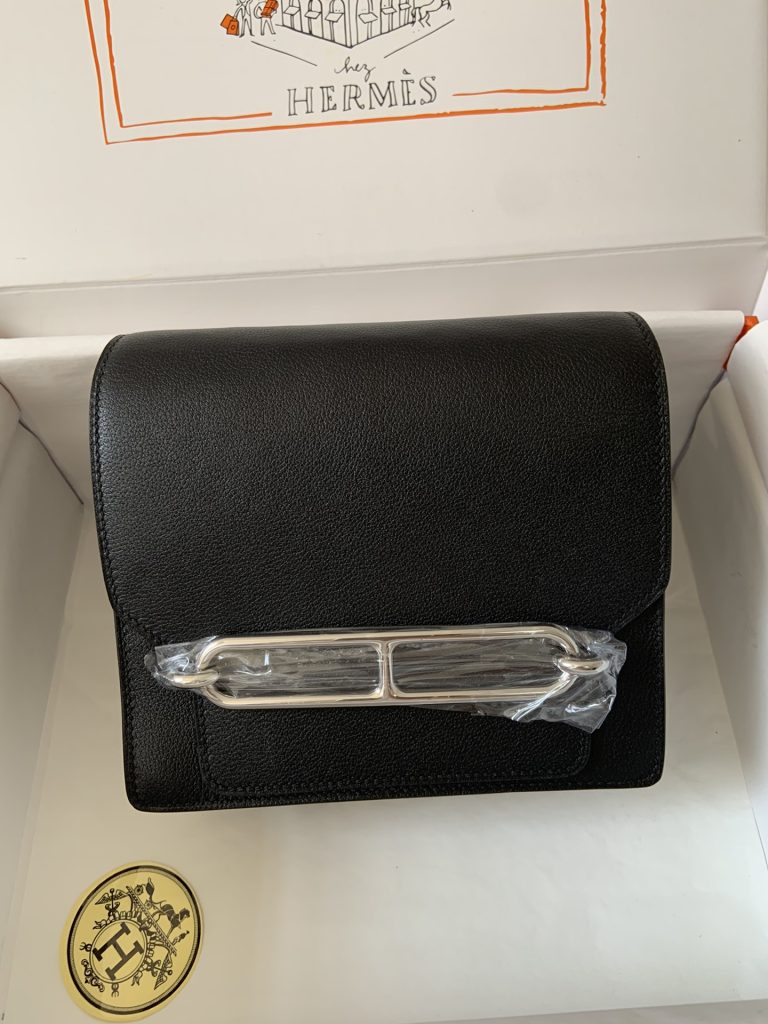 Roulis — 19 cm — Black — Evercolor leather — Gold-tone or silver-tone hardware