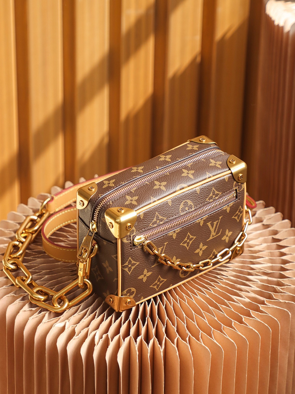 LV M68906 Vintage Monogram Soft Trunk Bag - 图片 7
