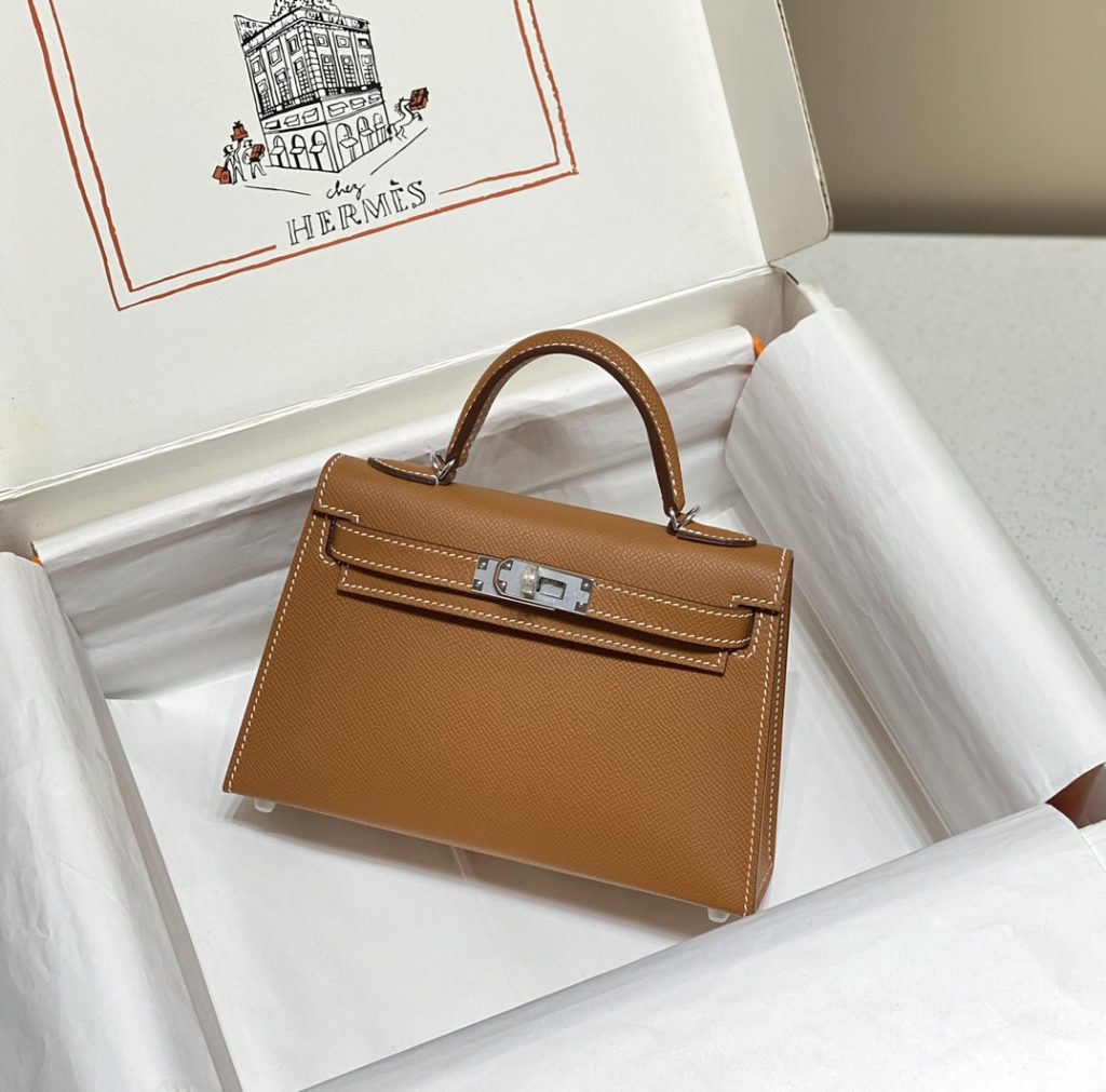 Mini Kelly II — 19 cm — Golden Brown — Gold-tone or silver-tone hardware