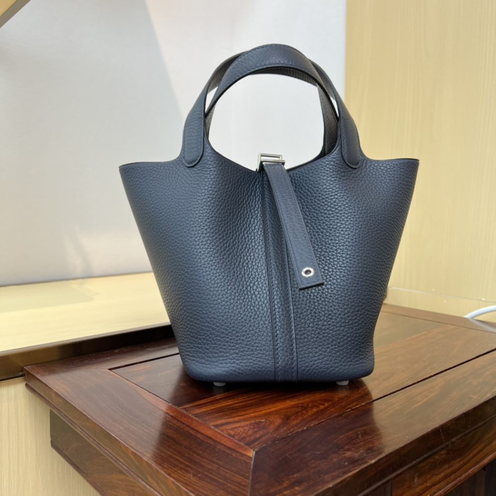 Picotin 18/24 – Midnight Blue TC Leather