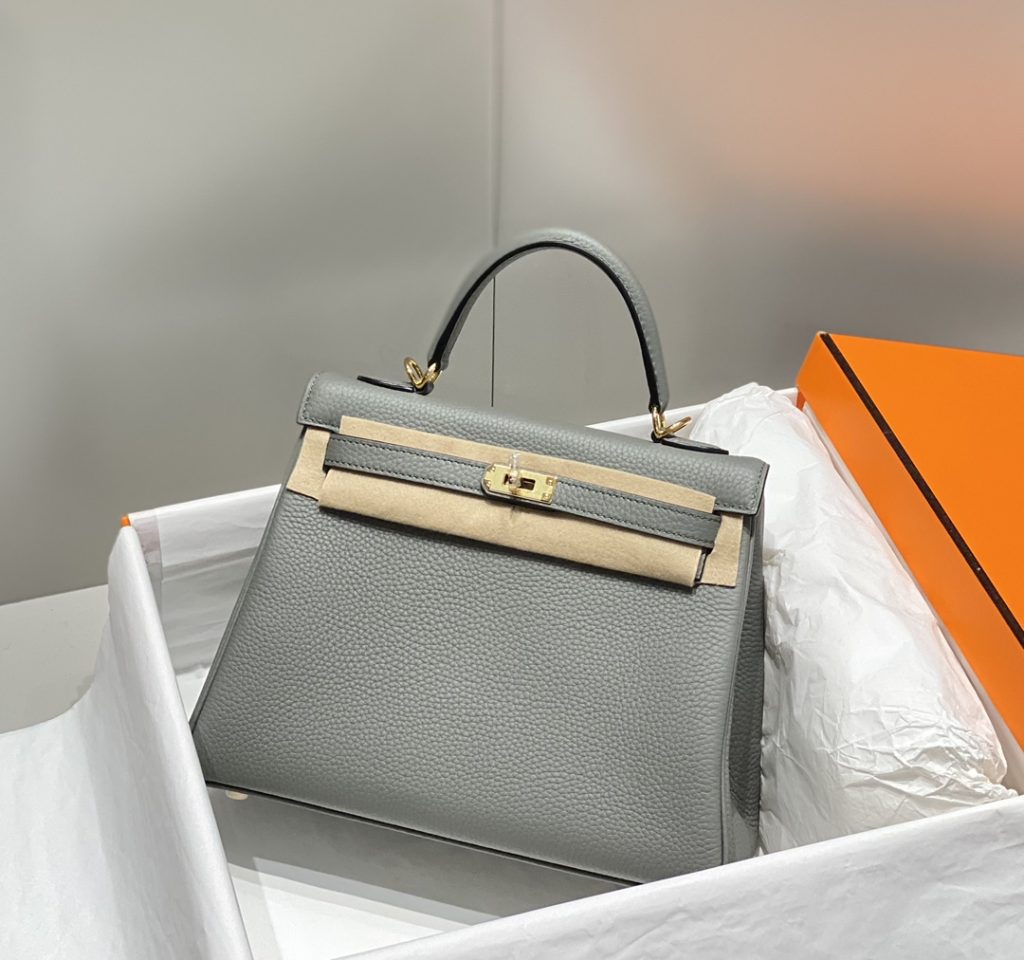 Kelly — 25 cm — Nimbus Gray — Togo leather