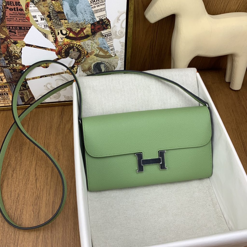 Constance To Go — Avocado Green — Epsom leather — Silver-tone hardware
