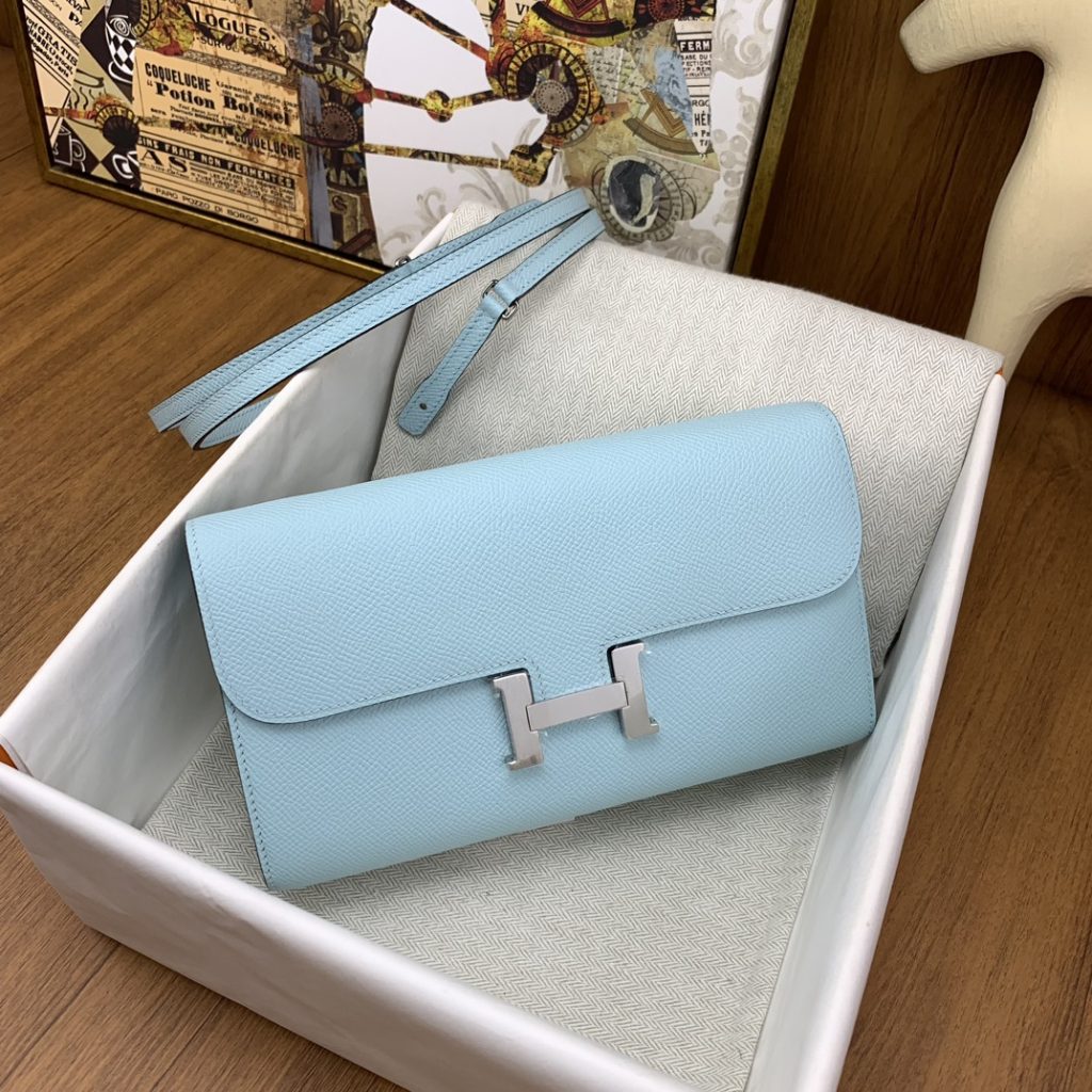 Constance To Go — Macaron — Epsom leather — Silver-tone hardware