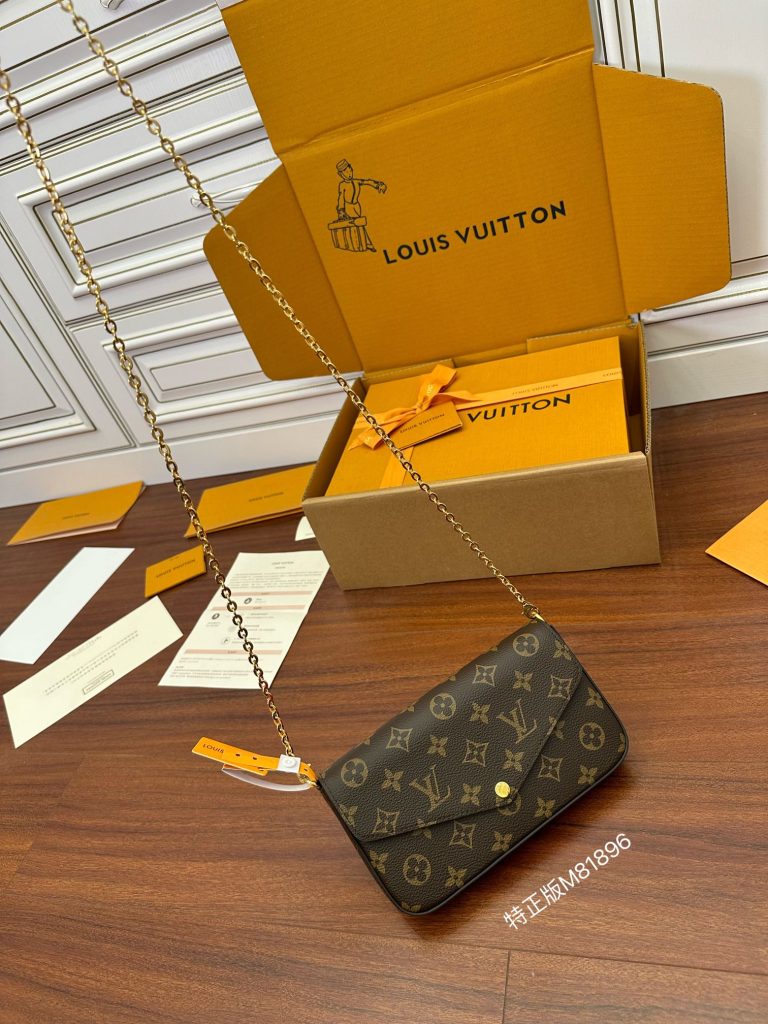 LV M81896 Pochette Félicie 3-in-1 Bag