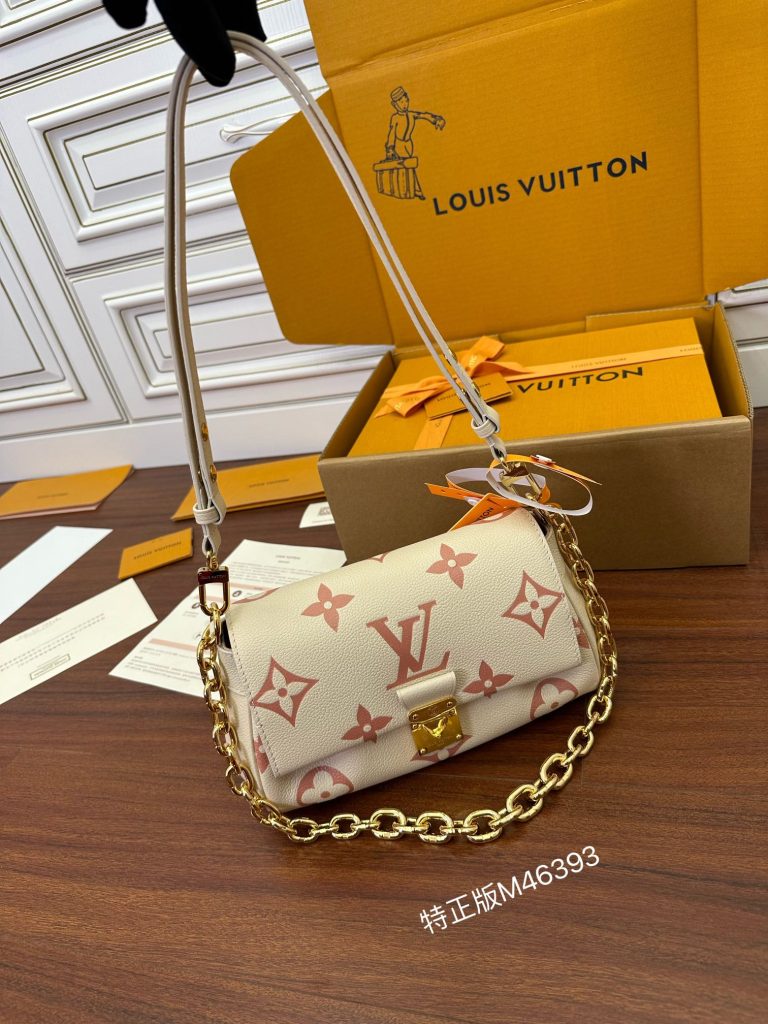 LV M46393 Leather Handbag | Cream and Pink