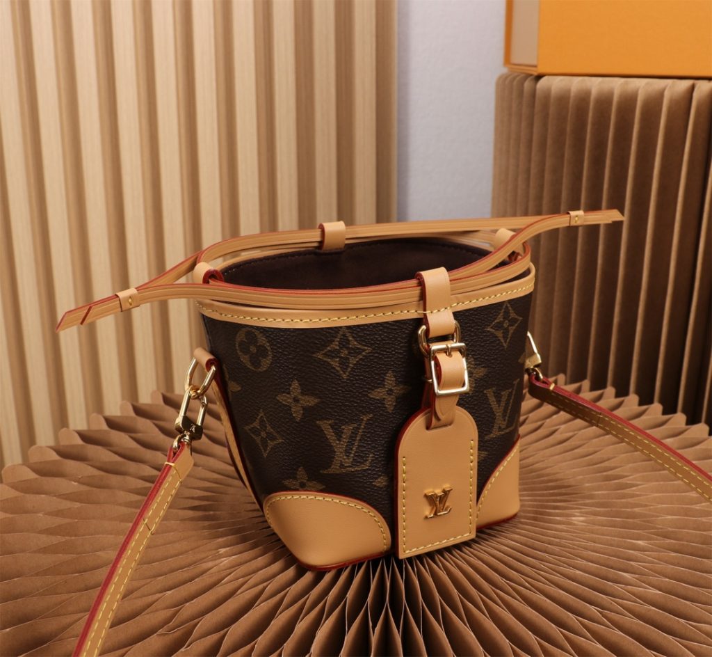 LV M57099 Noé Purse Mini Bucket Bag