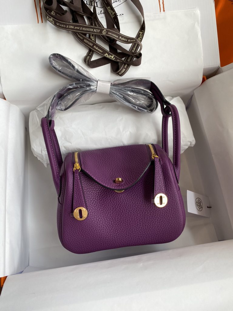 Mini Lindy — 19/26 cm — Sea Anemone Purple — TC leather — Gold-tone hardware