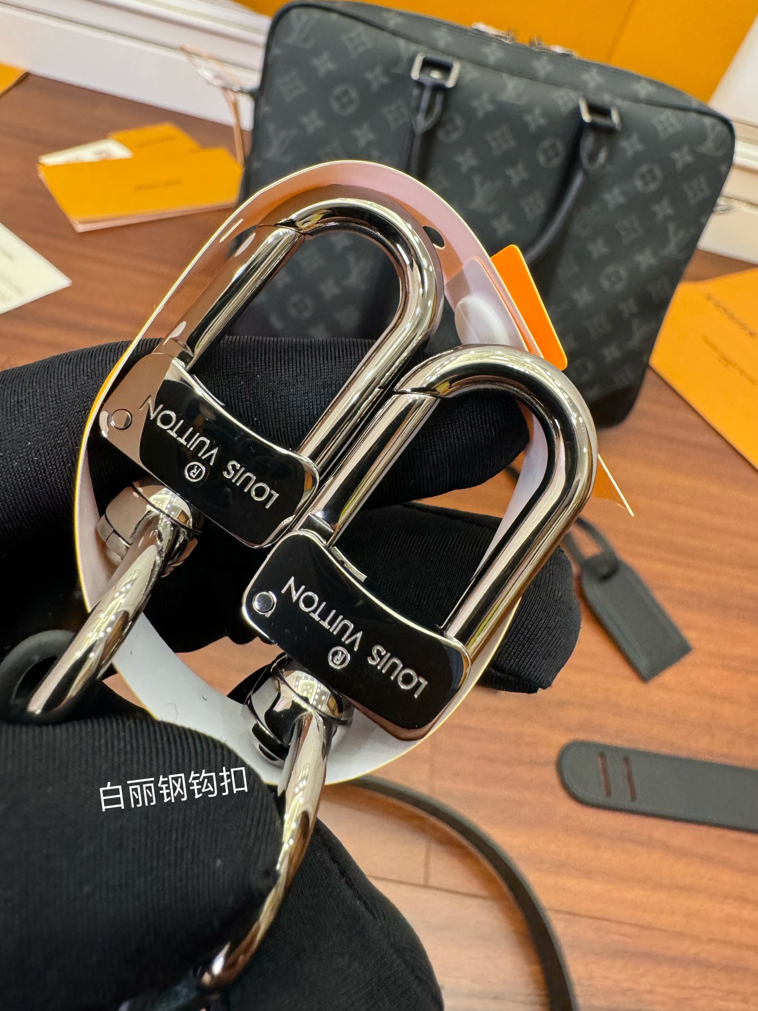 LV M46457 Men's Briefcase - 图片 5
