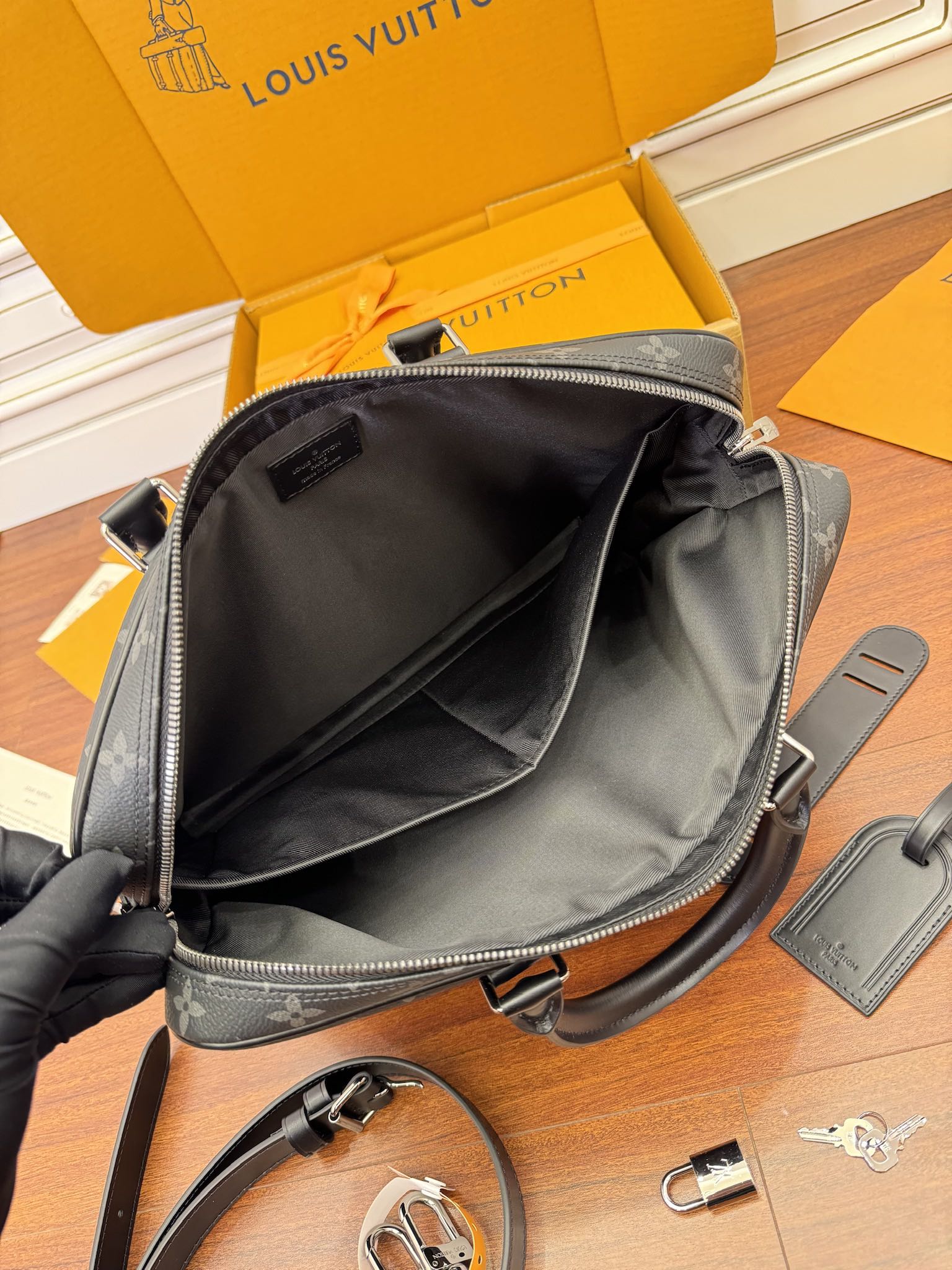 LV M46457 Men's Briefcase - 图片 7