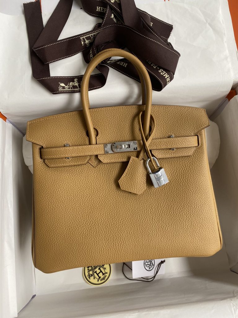 Birkin — 25/30/35 cm — Biscuit — Togo leather — Silver-tone hardware