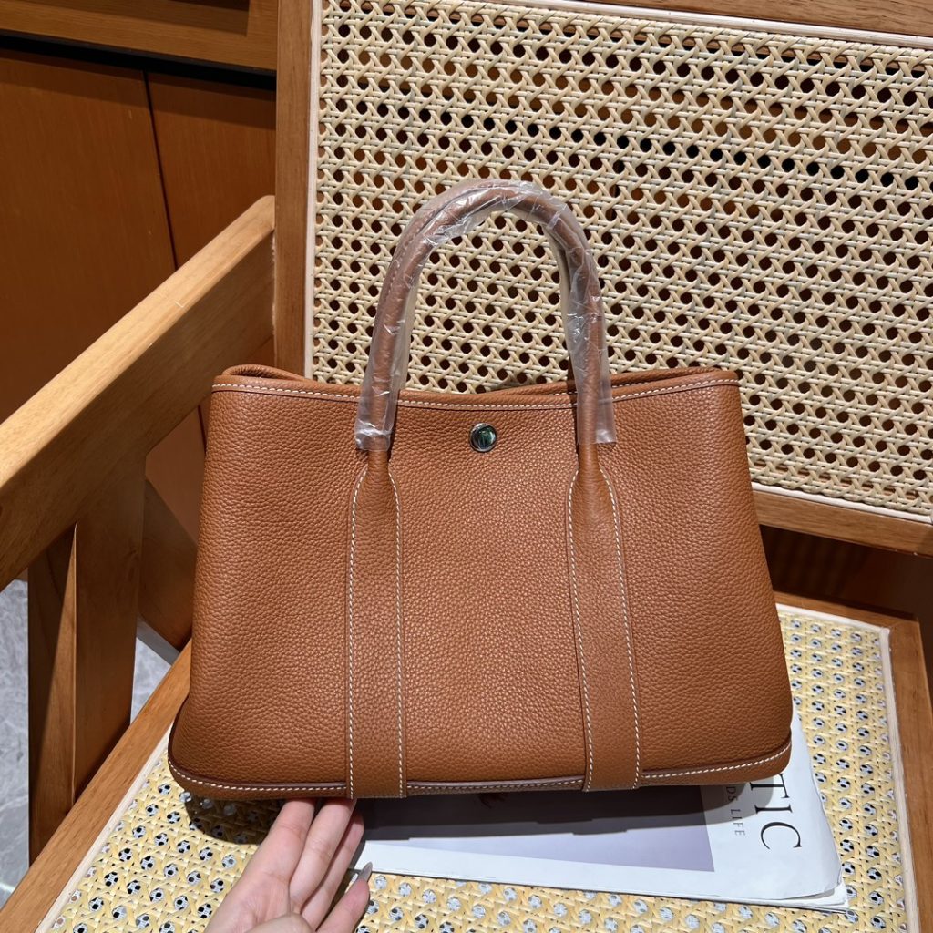 Garden Party 30 – Gold Brown / Togo Leather