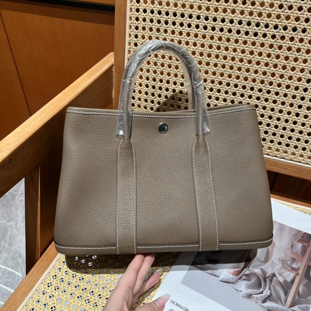 Garden Party 30 – Elephant Grey / Togo Leather