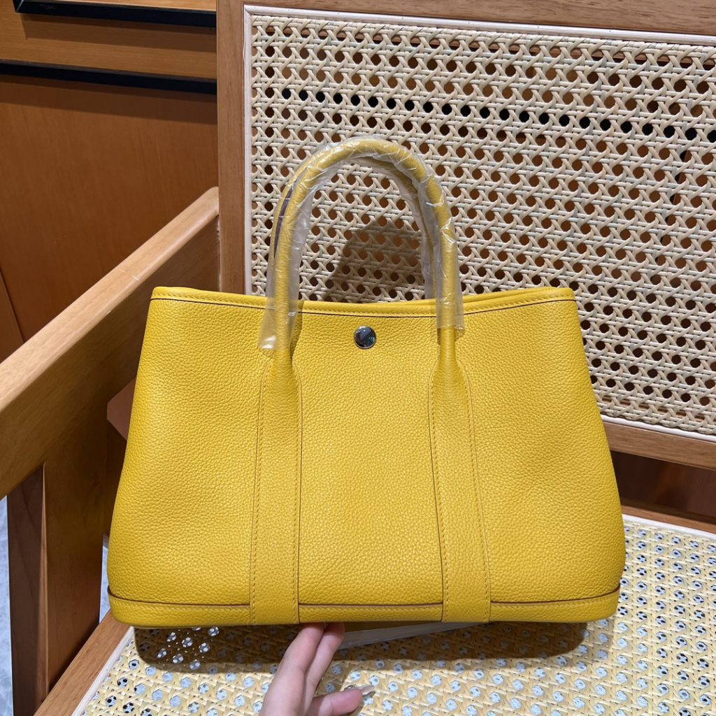 Garden Party 30 – Amber Yellow / Togo Leather