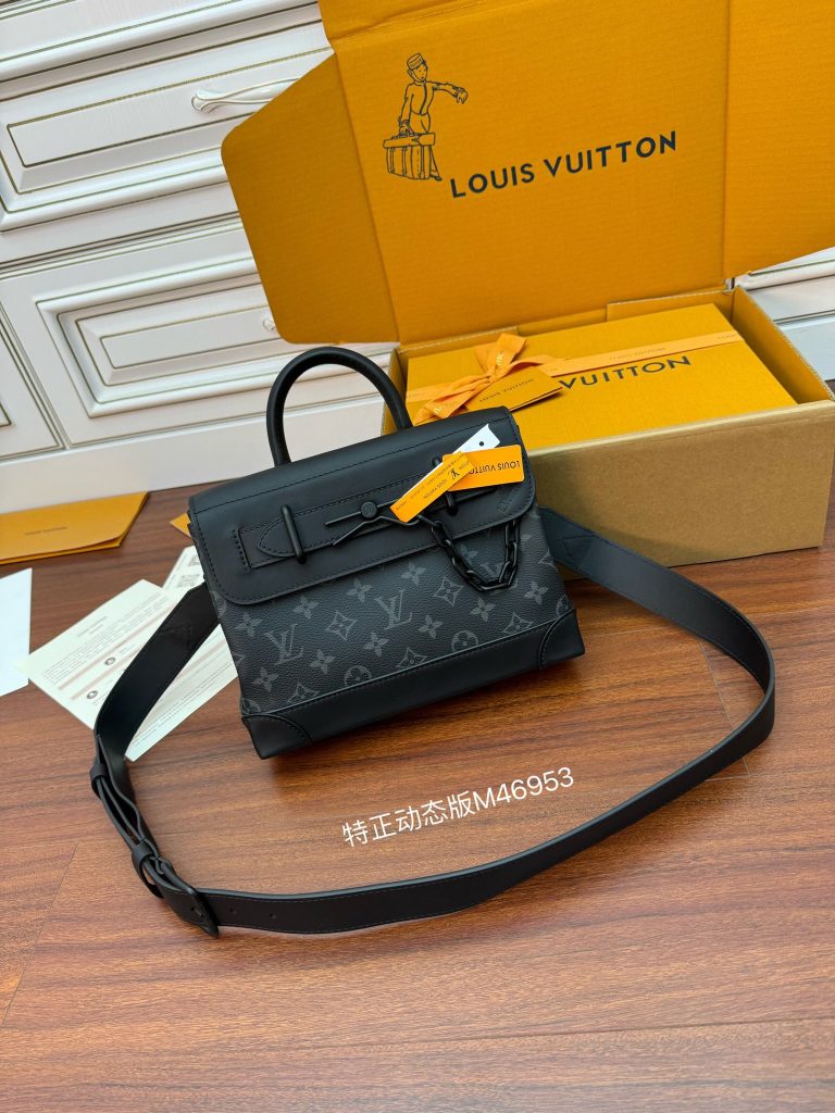 LV M46953 Steamer Bag | Unisex