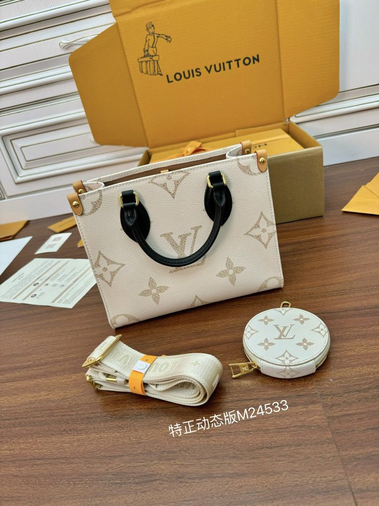 LV M24533 OnTheGo Small Bag