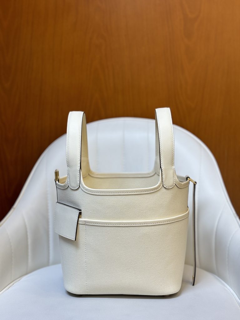 Cargo Picotin 18 – Cream White