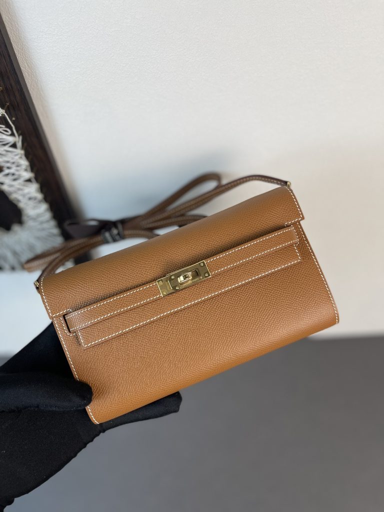 Kelly To Go — Golden Brown — Epsom leather — Gold-tone hardware