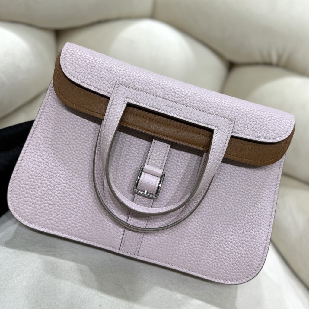 Halzan — TC leather exterior — Swift leather lining — Stainless-steel hardware