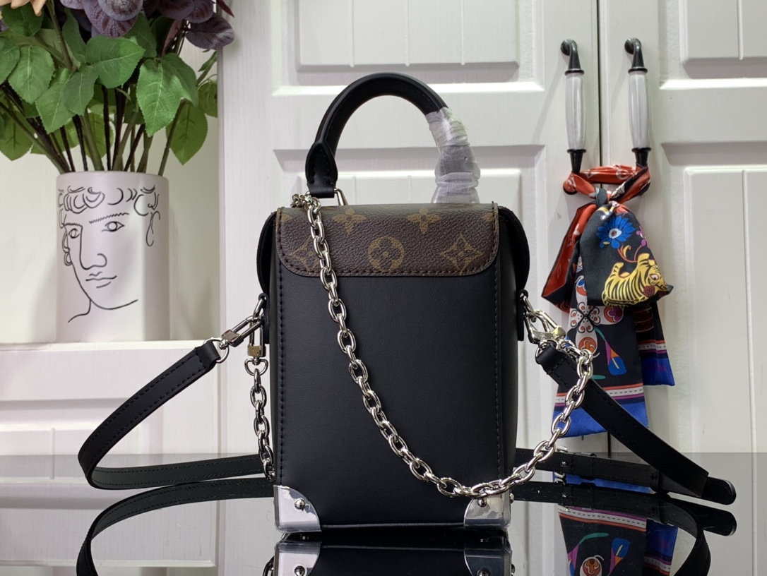 LV M12362 Camera Box Bag for Women - 图片 3