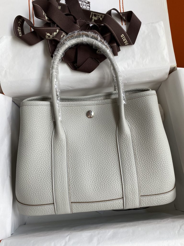 Garden Party 30 – Pearl Grey / Imported TC Leather / Silver-Tone Hardware