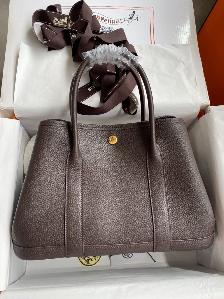 Garden Party 30 – Ebony / Imported TC Leather / Gold-Tone Hardware