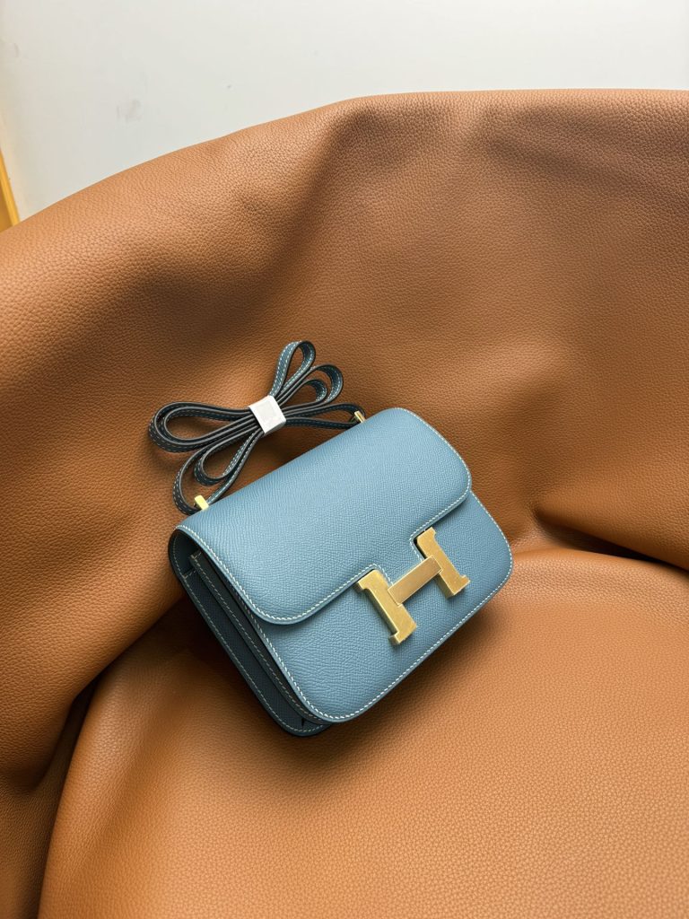 Constance — 19 cm — Denim Blue — Epsom leather and lambskin
