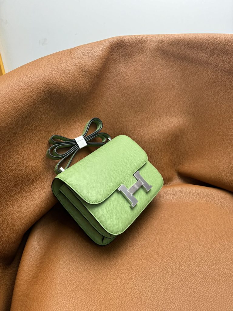 Constance — 19 cm — Avocado Green — Epsom leather and lambskin