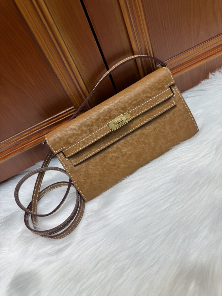 Kelly To Go — Golden Brown — Epsom leather — Gold-tone hardware