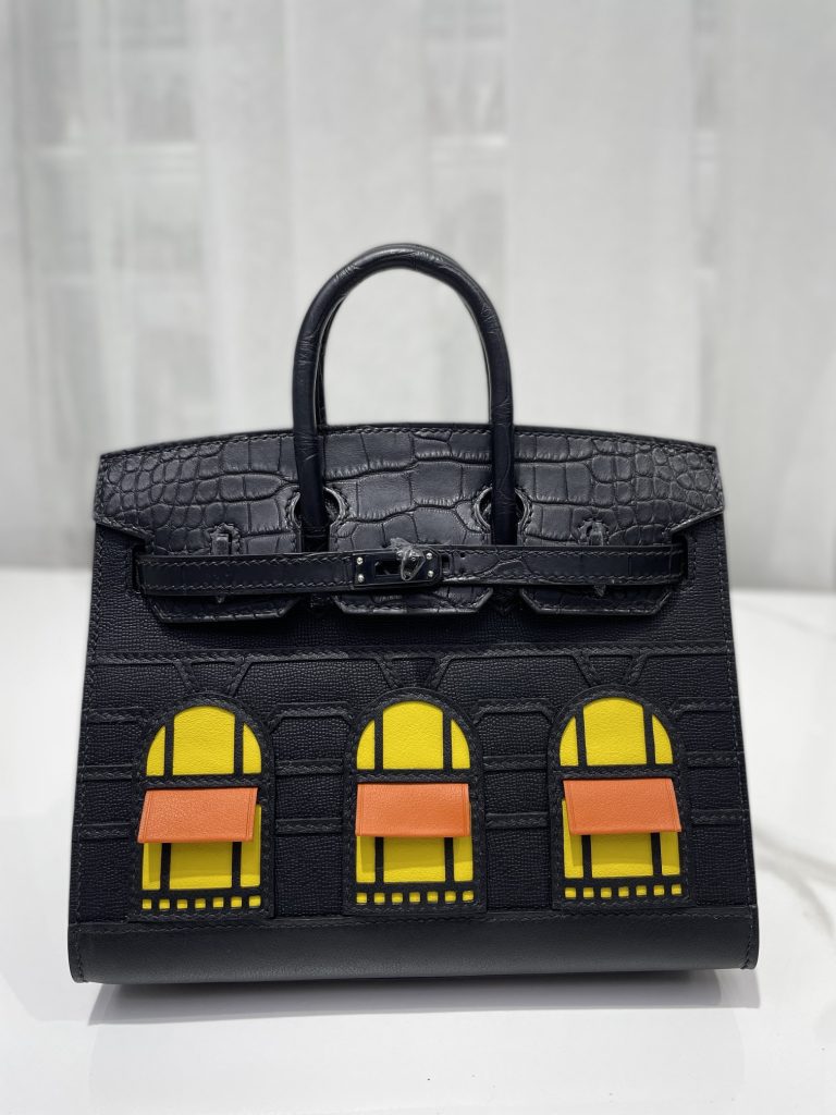 Birkin 20 House Bag – Midnight Black Hardware